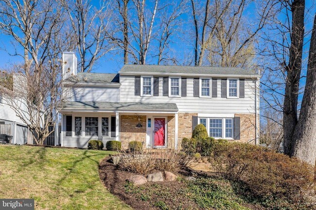 Building Photo - 2015 Freedom Ln