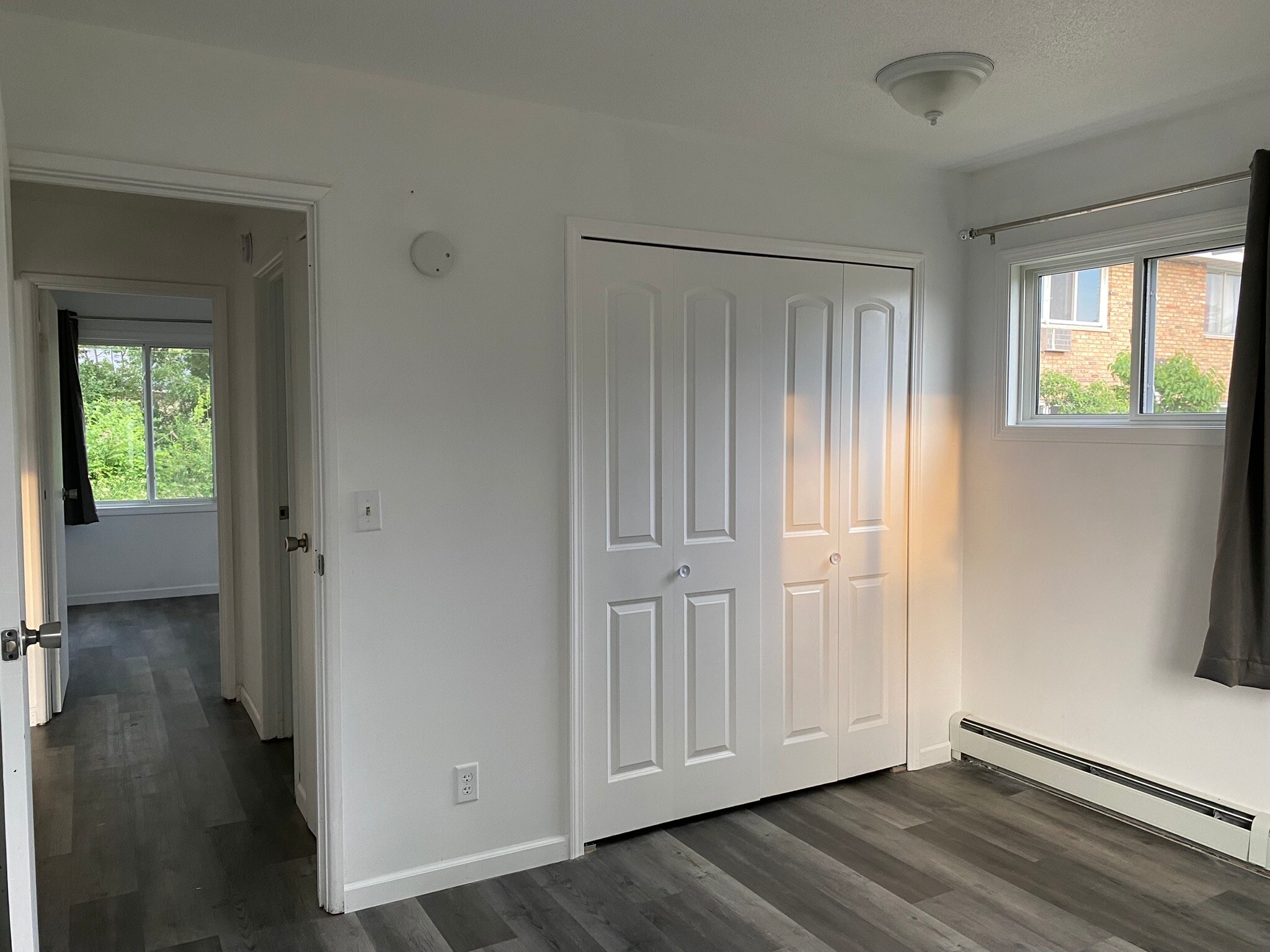 Bedroom #2 - 2 - 2096 Mississippi St