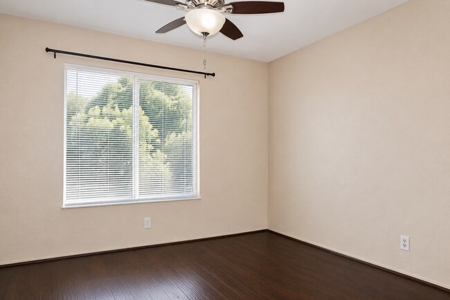 Building Photo - Amazing Spacious Home in Fremont w/Bonus Loft - Ardenwood!