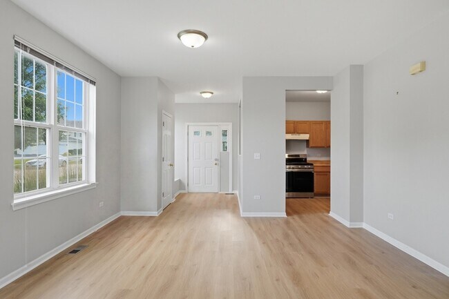 Building Photo - 3133 Falling Waters Ln