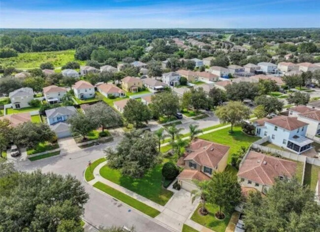 Building Photo - 18907 Randall Pl