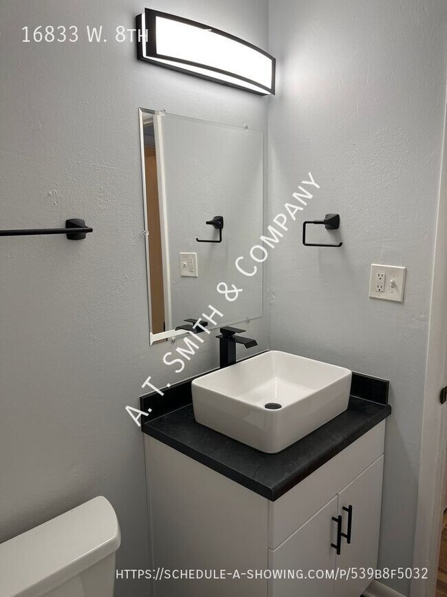 Building Photo - 16833 W 8th Pl