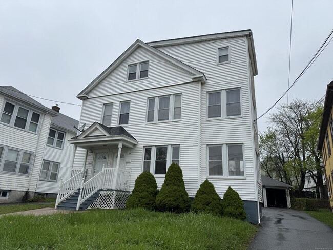 Primary Photo - 94-96-96 Thomaston St