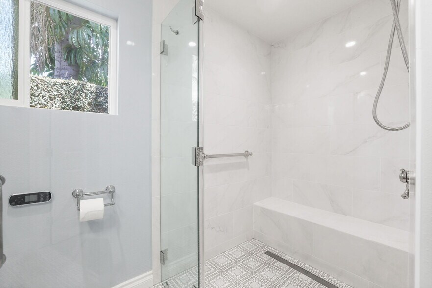 Building Photo - 11682 Reagan St