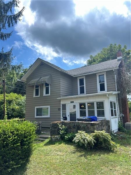 Primary Photo - 512 Elm St