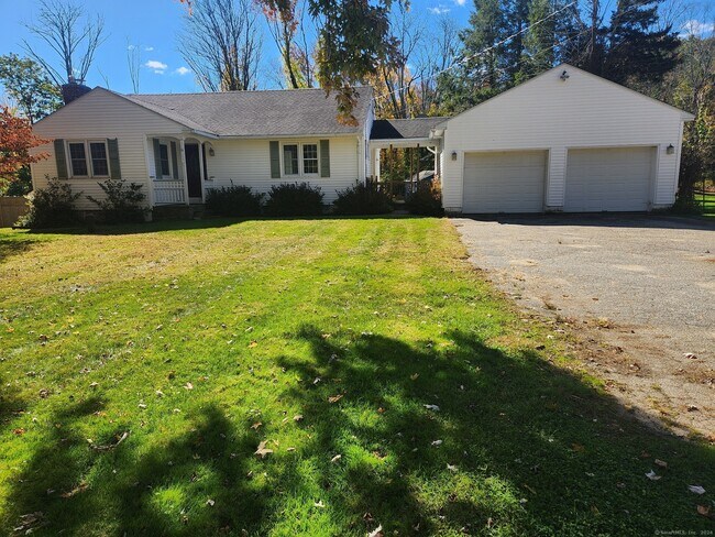 Primary Photo - 9 Ridge Rd