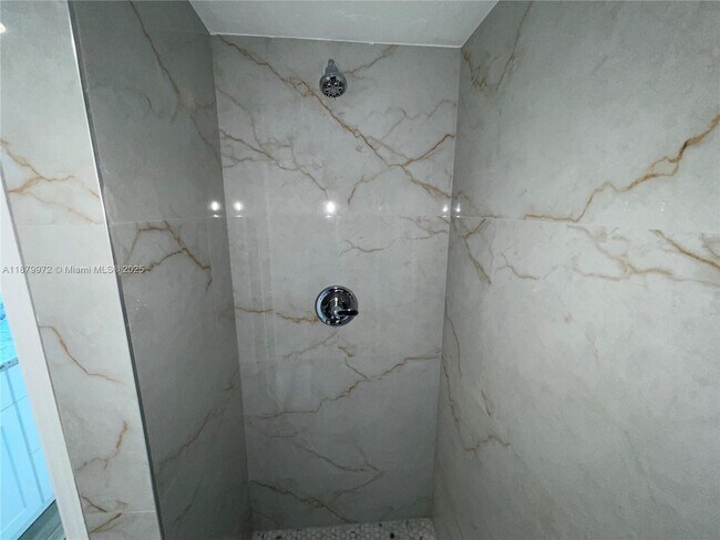 Building Photo - 2961 SW 87th Ave