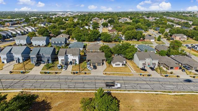 Building Photo - 3216 S Cherry Ln