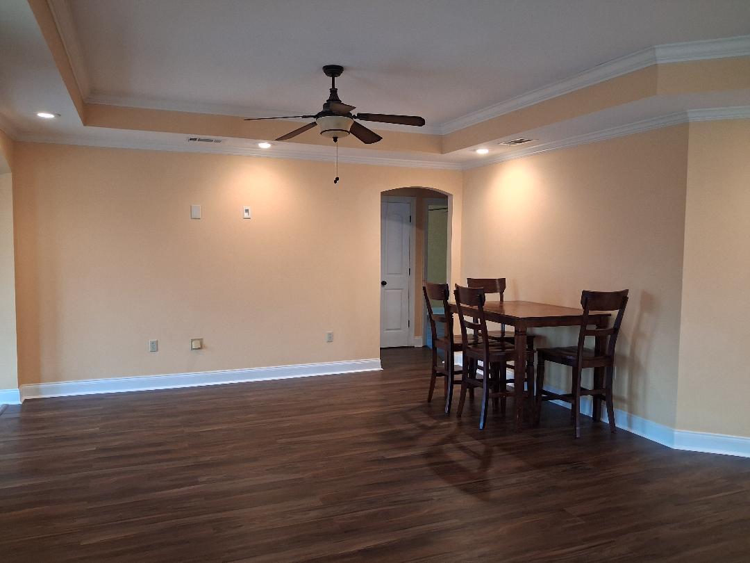 living room - 3447 Derby Pl