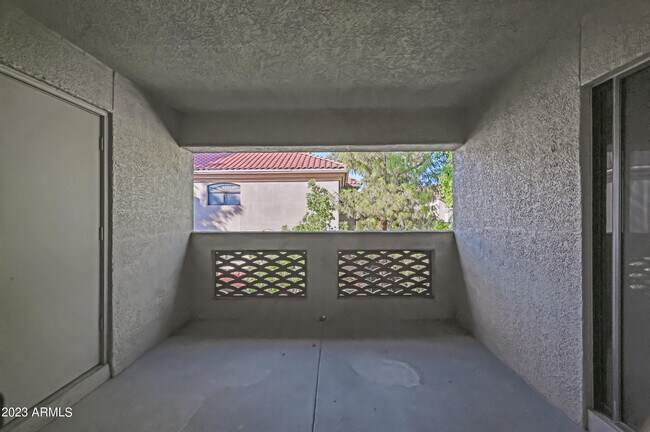 Building Photo - 5104 N 32nd St