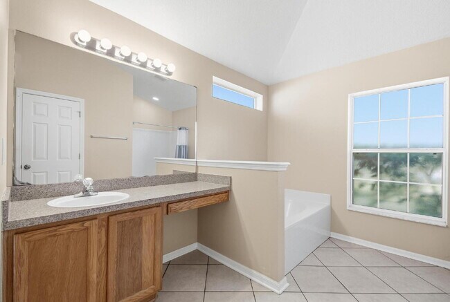 Building Photo - Beautiful 3 Bedroom Home for Rent in Palm Coast!