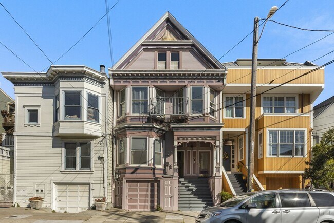 Primary Photo - 3982-3984 25th Street