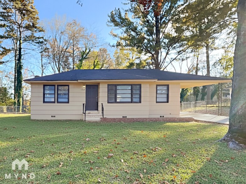 Primary Photo - 1245 Rose Lynn Ln