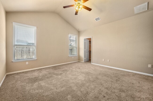 Building Photo - Spacious Home in Rancho Sienna!!!