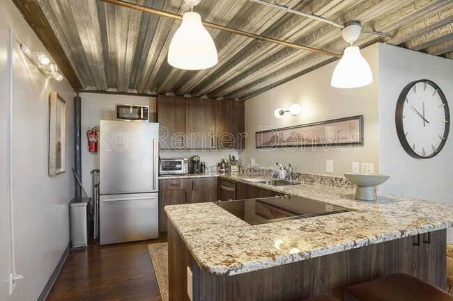 Building Photo - 1111 Osage St