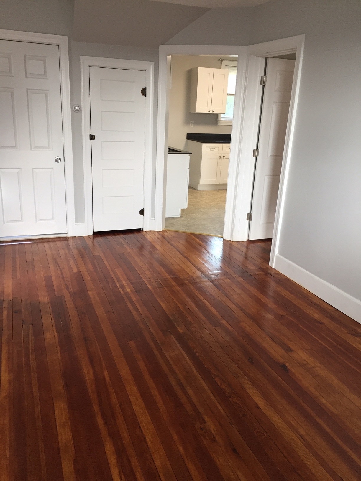 Building Photo - 108 W 6th Ave