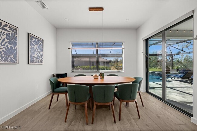 Building Photo - 10798 Timber Creek Dr