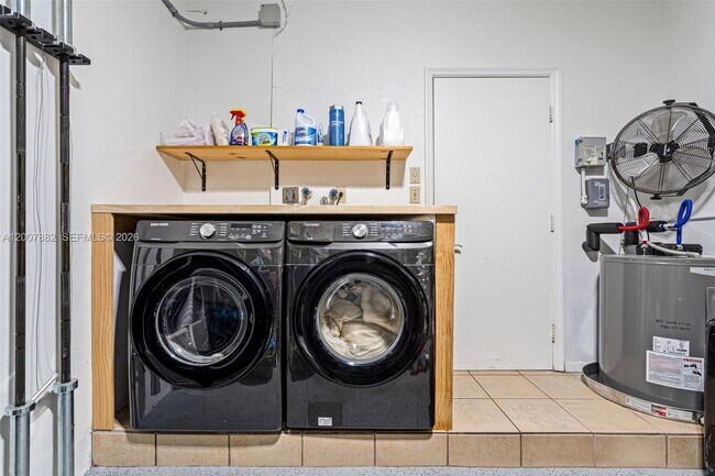 Building Photo - 11845 SW 100th St