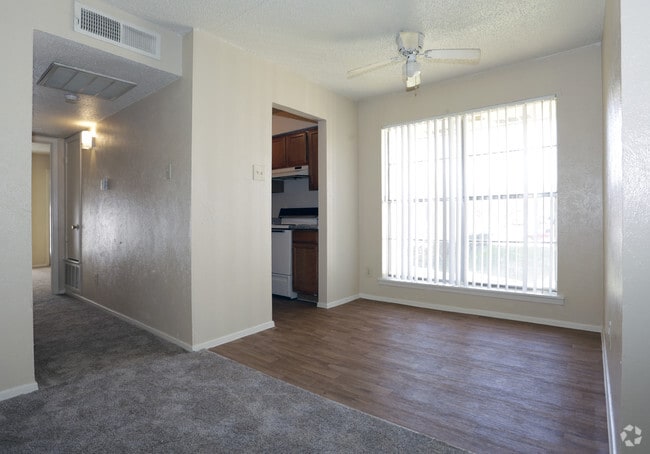 2BR,1.5BA_905sqft - Bella Oaks