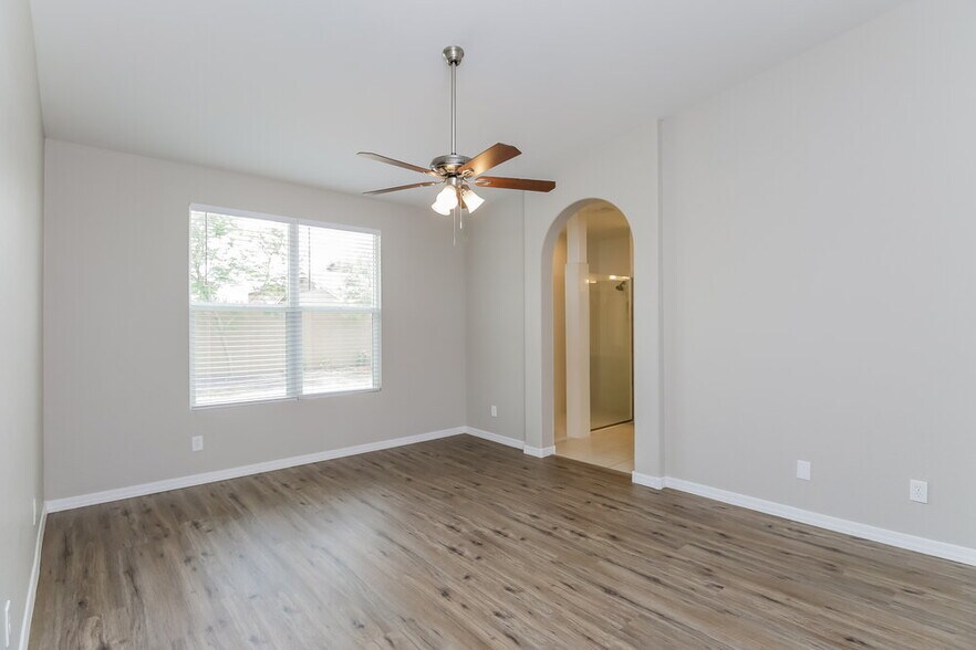 Building Photo - 22339 E Cherrywood Dr