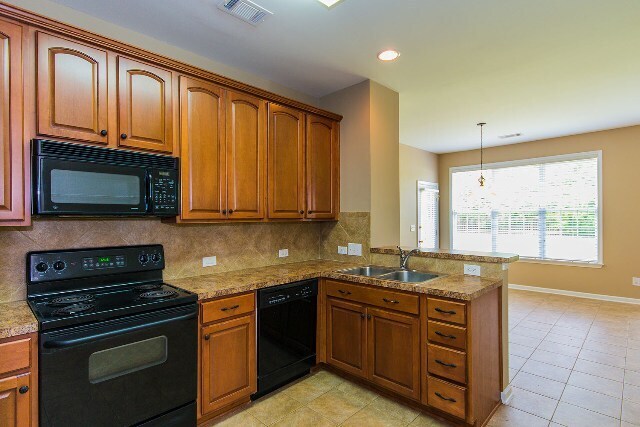 Building Photo - 9500 Helmsley Cir