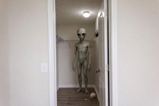 Building Photo - 5630 Alliance Way