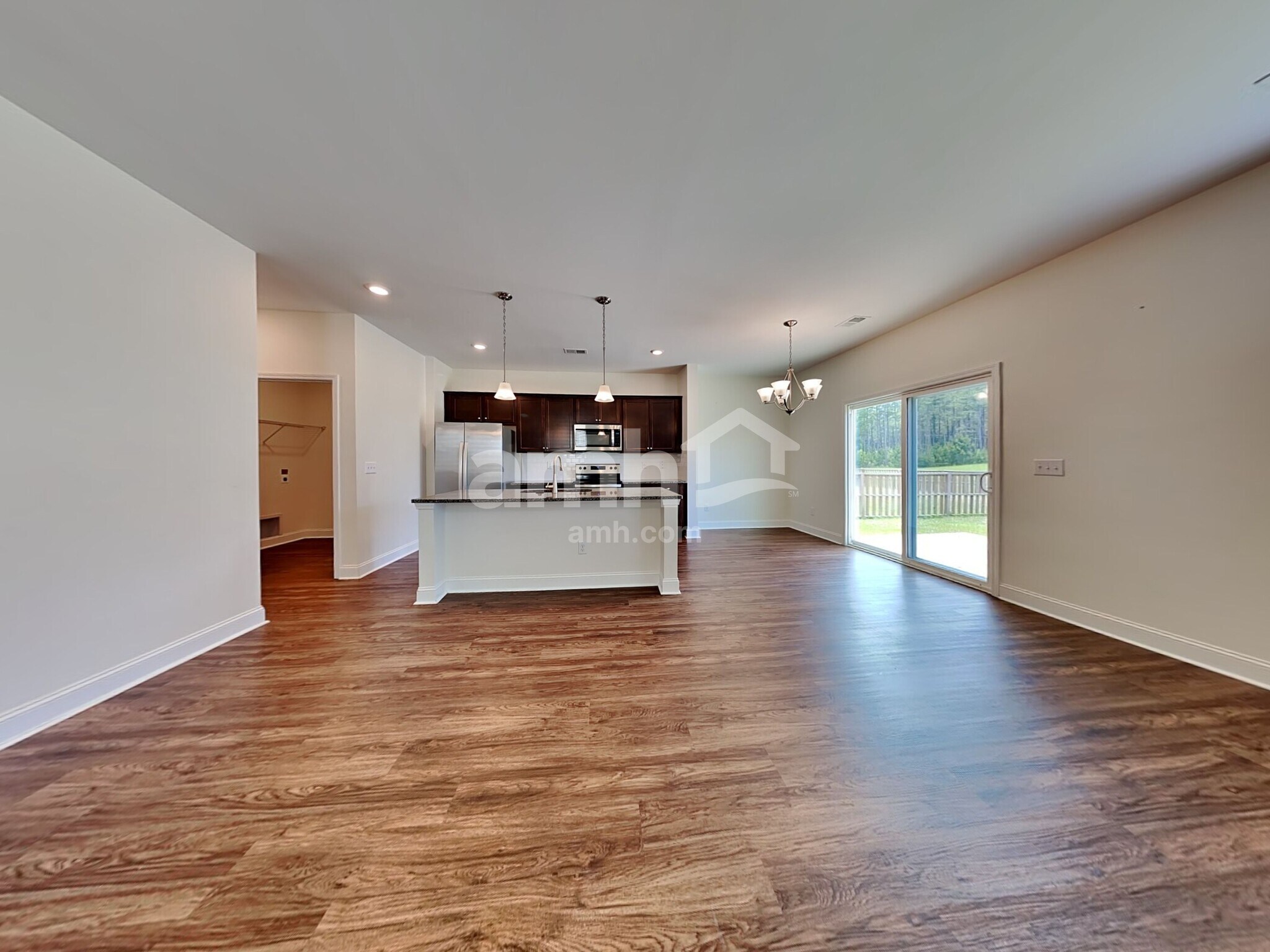 Building Photo - 316 Azore Way