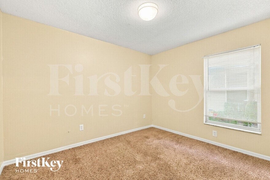 Building Photo - 2016 Cobblefield Cir