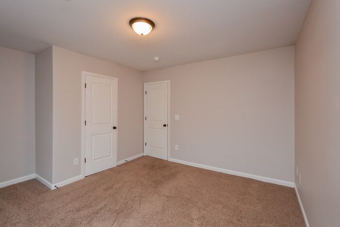 Building Photo - 935 Justice Dr