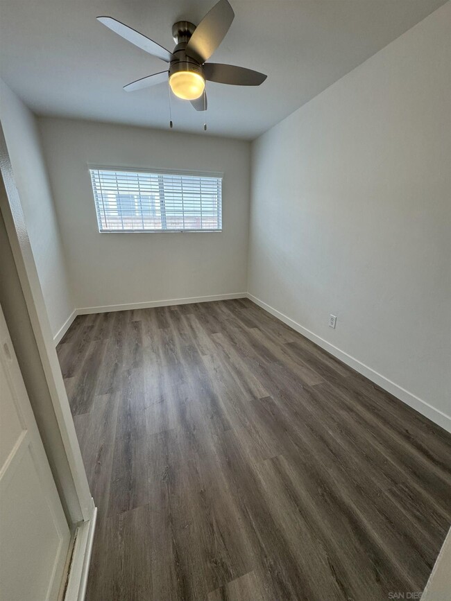 Building Photo - 5058-68 Santa Monica Ave