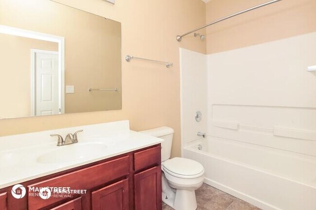 Building Photo - 12604 Buck Run Dr, Noblesville, IN 46060