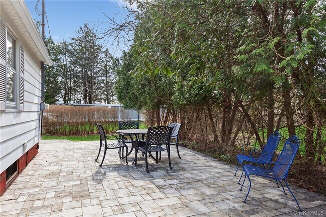 Building Photo - 3 Lincoln St