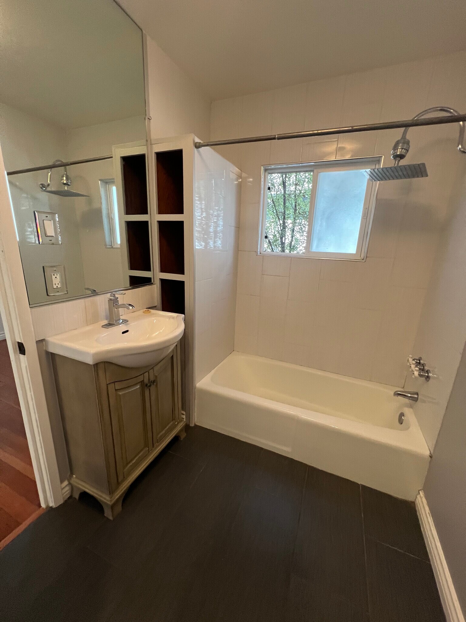 Bathroom - 5152 Stratford Rd