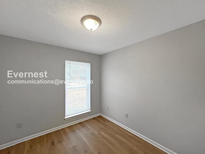 Building Photo - 7590 Amhurst Cove