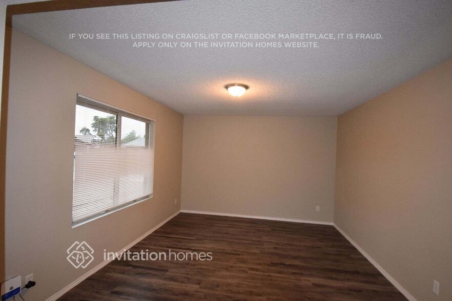 Building Photo - 1296 W Tulsa St