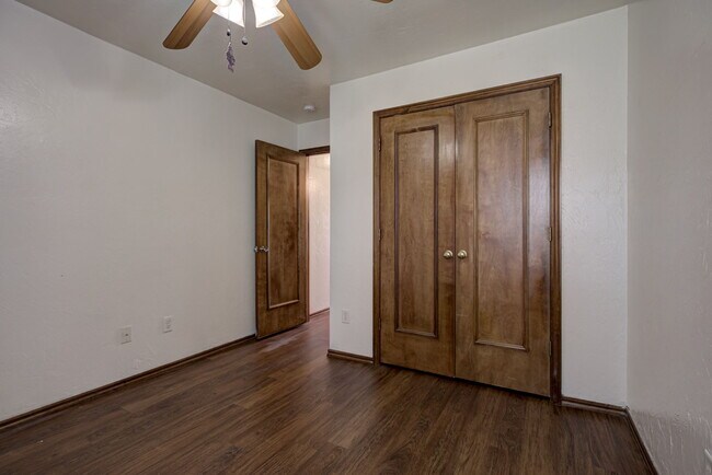 Building Photo - 2028 Old Central Dr