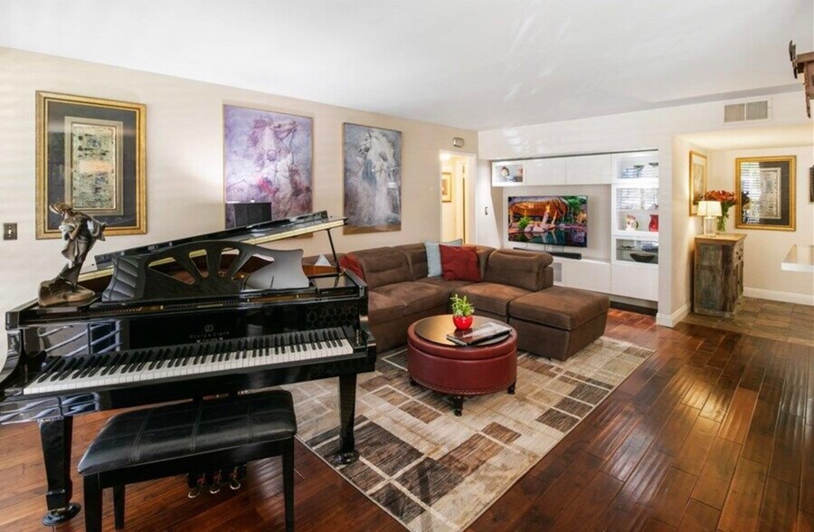 Built in Entertainment - 1134 Alta Loma Rd