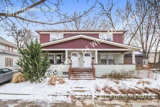 Building Photo - Tours Estimated to Begin | Cute 3 Bedroom,...