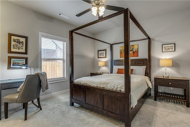 Building Photo - 2630 E Bayside Xing