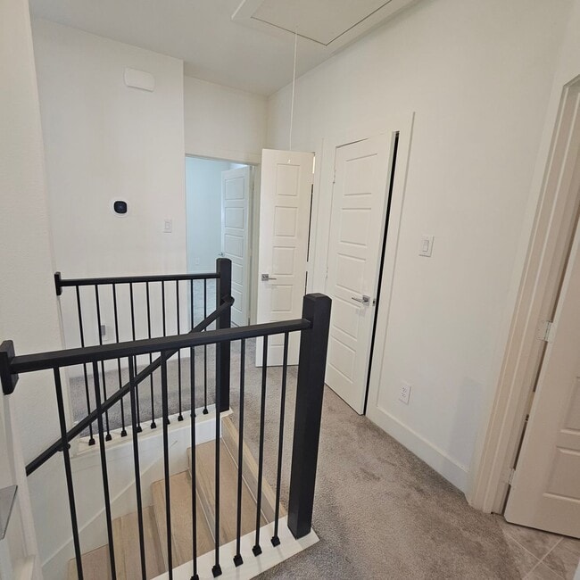 Building Photo - 7305 Bree Ct