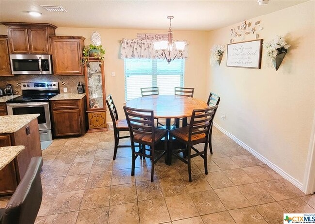 Building Photo - 4000 Flatrock Mountain Dr