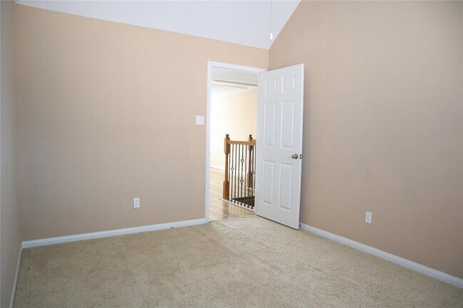 Building Photo - 71 La Costa Dr