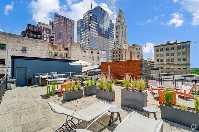 Rooftop Terrace - The Day Companies Downtown