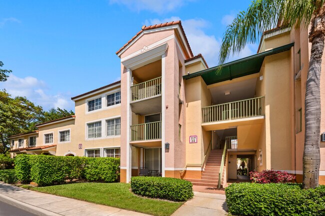 Building Photo - 117 Yacht Club Way