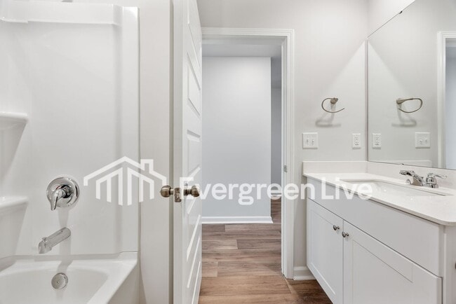 Building Photo - 1243 English Oaks St