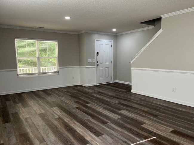 Building Photo - Spacious 2 Story Home In Raleigh, Availabl...