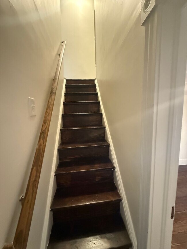 Building Photo - 62-64 Wayside Avenue