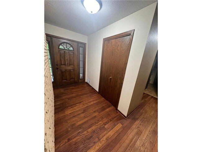 Building Photo - 9866 Scandia Trail N