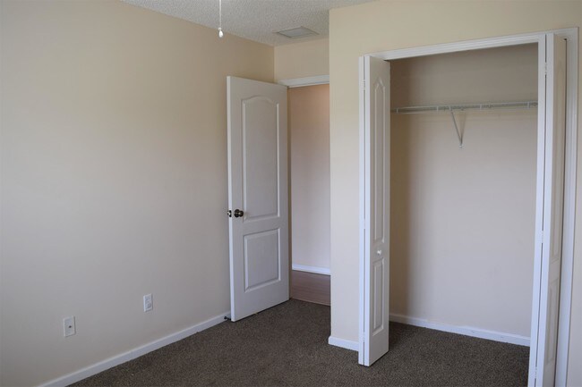 Building Photo - 6796 Gentle Oaks Dr