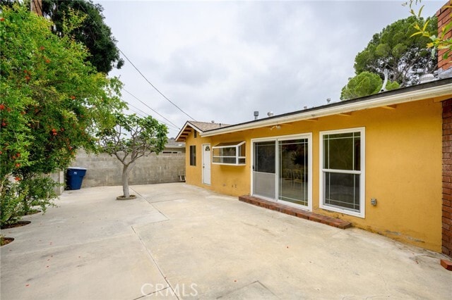 Building Photo - 3029 Los Olivos Ln